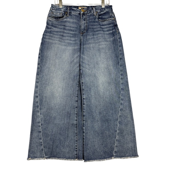 Evereve Kut from the Kloth Meg Appreciation Wide Leg Seam Jeans - Picture 3 of 7